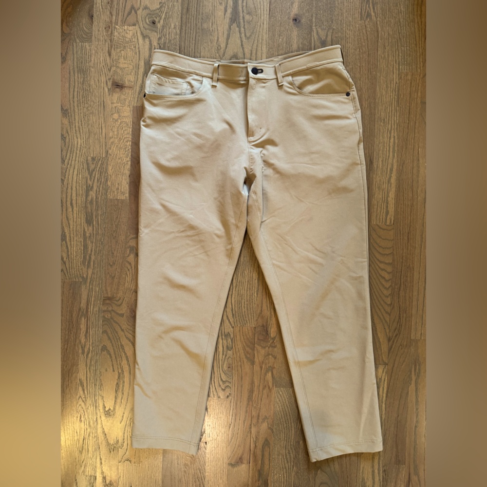 Public Rec Men’s Pant. Great condition. 38x32